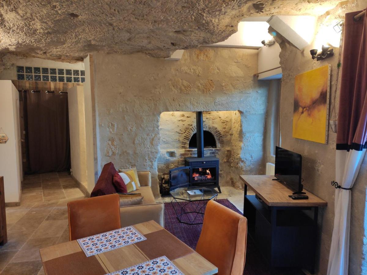 Gîte De La Rochère Noizay Buitenkant foto